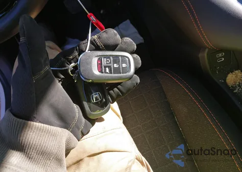 2025 Honda Hr-V Awd Sport из США, поврежденный, VIN 3CZRZ2H52SM763012